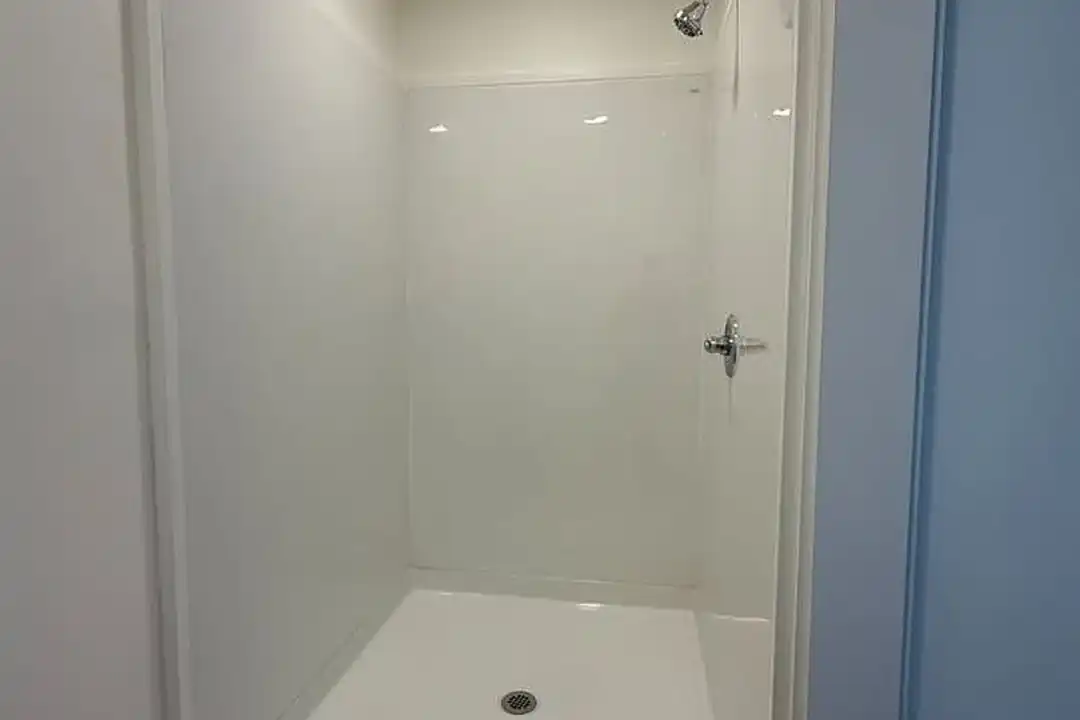 Poets Place Apartment - View 6