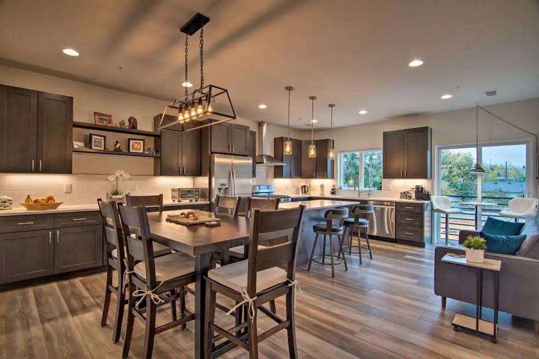 Apartment in Louisville - View 5