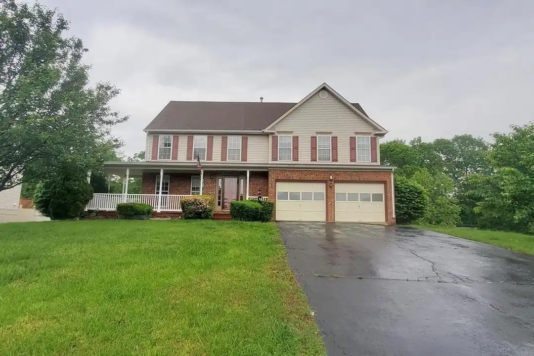 12969 Queen Chapel Rd - Woodbridge, VA | Rent.