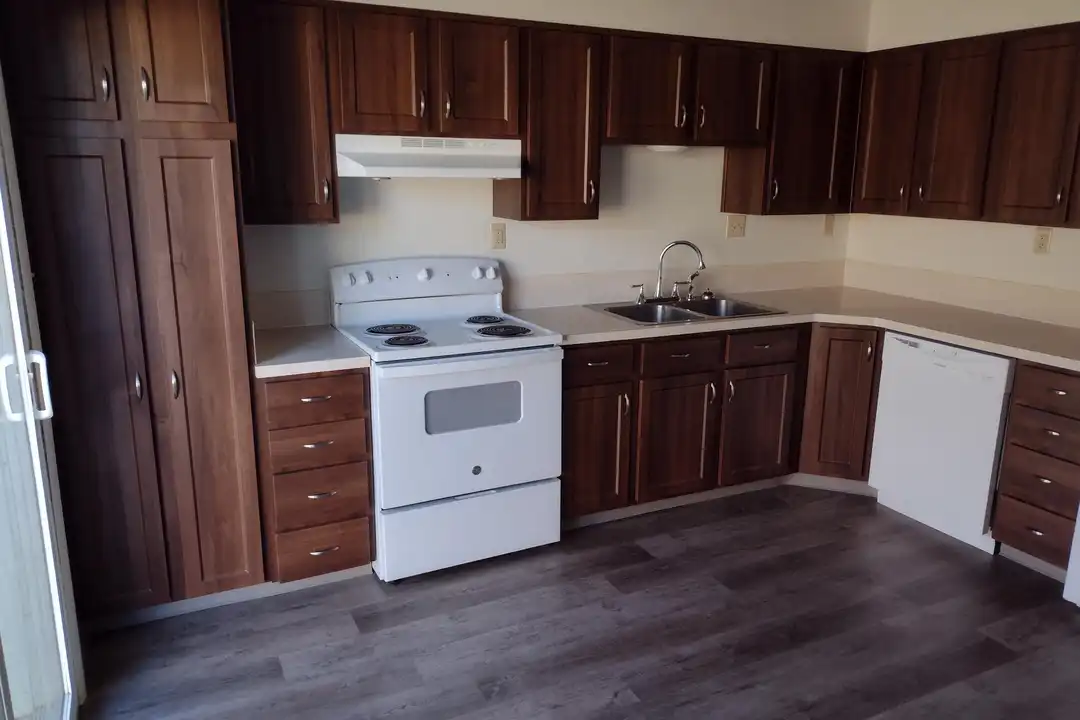 875 1st St - View 5
