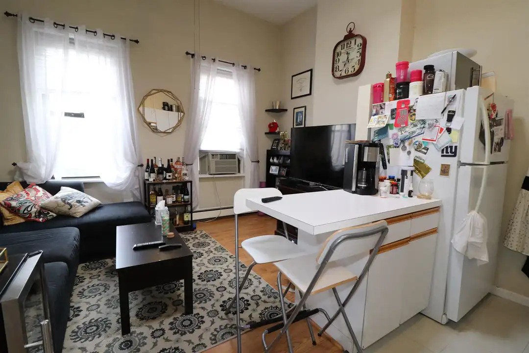 308 8th St #2 - View 3