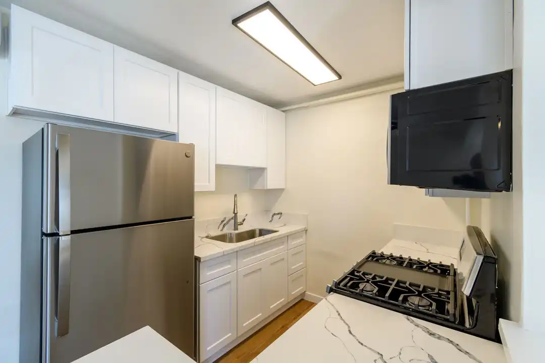 12571 Kensington Ln unit 2 - View 6