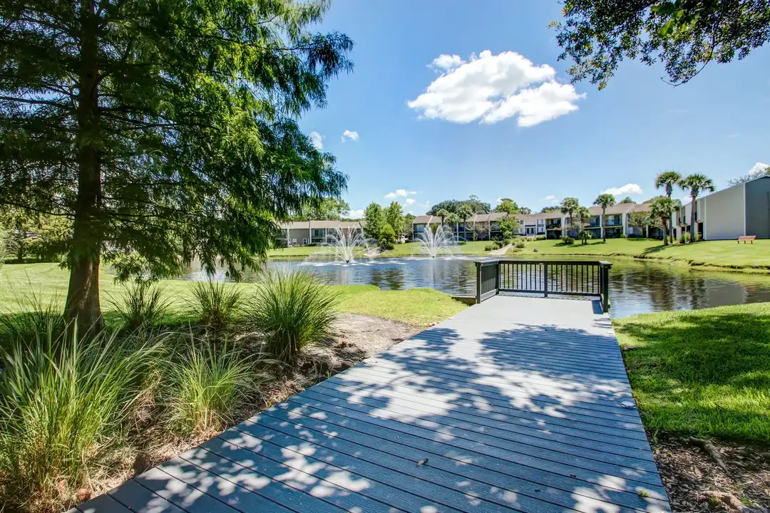 The Fountains at Deerwood – pohled 4