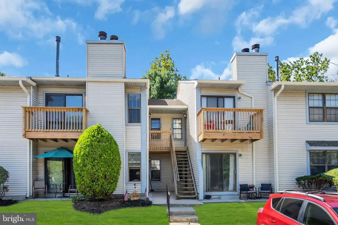 454 Durham Ct – photo 1 of 23