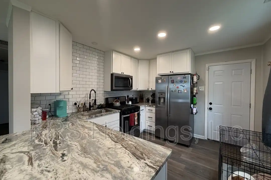 1474 Morgan Dr - View 4