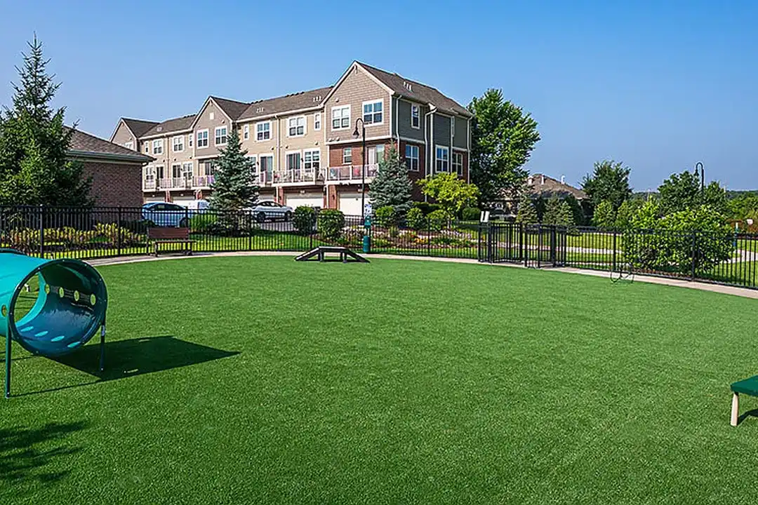 The Residences of Orland Park Crossing – photo 1 of 47