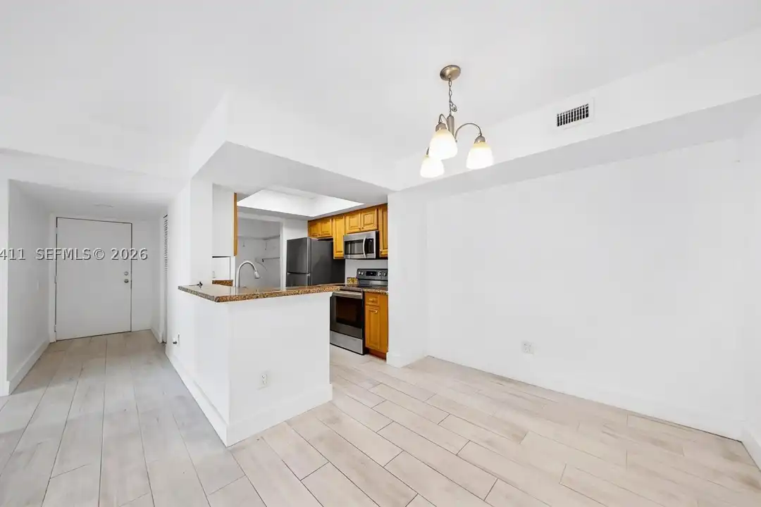 5760 Rock Island Rd unit 321 - View 5