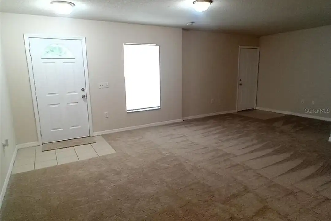 880 E Columbia Ave - View 6