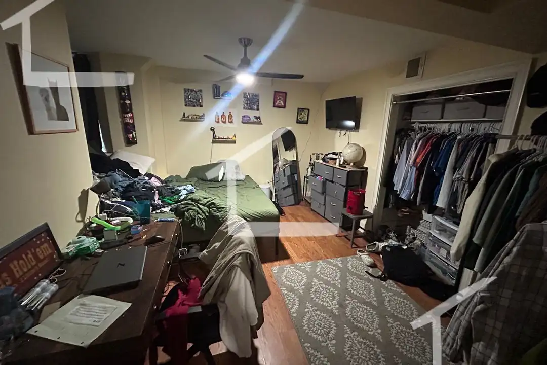 739 Parker St - View 3