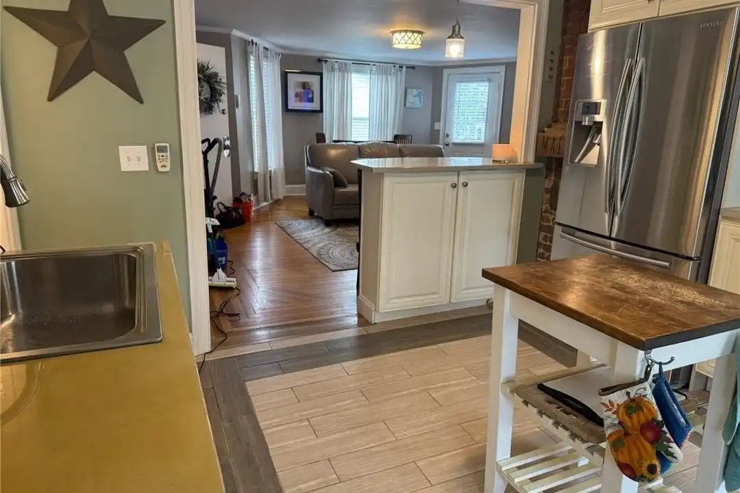 4 Hammond St #5 - View 3