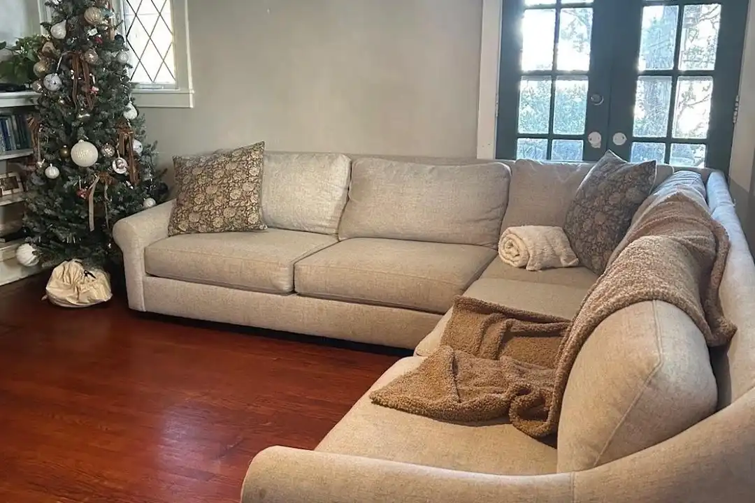 10 Greenwood Ave – photo 1 of 4