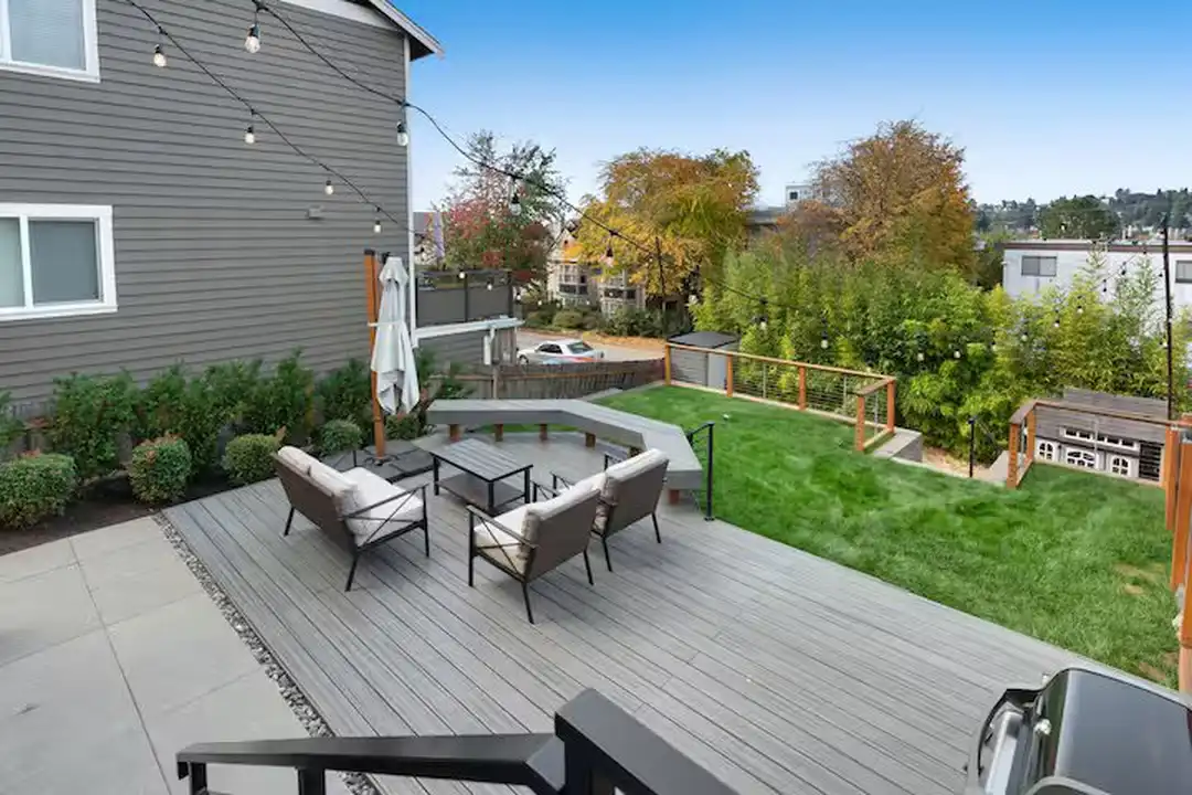 2855 13th Ave W - View 3