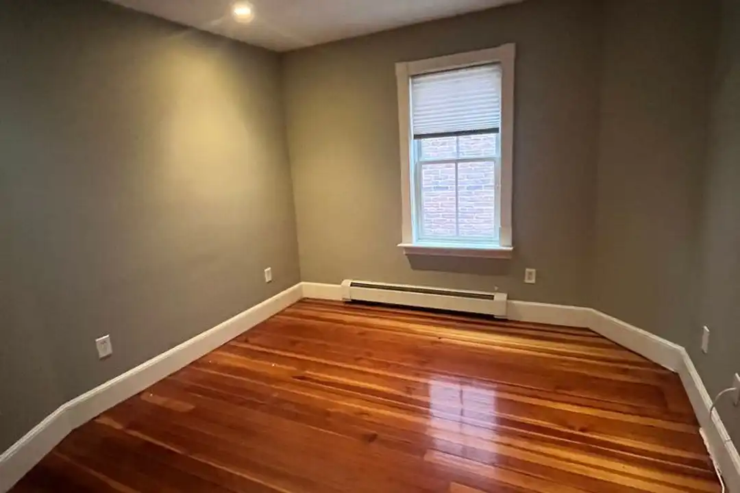 141 Highland St - View 4