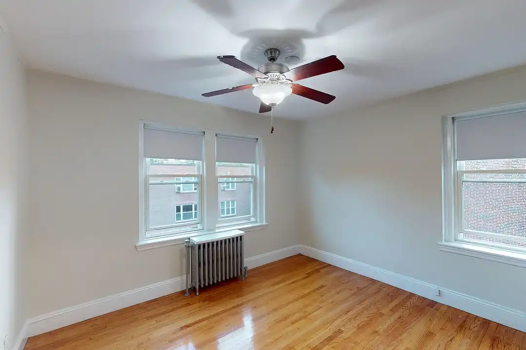 85 Strathmore – photo 1