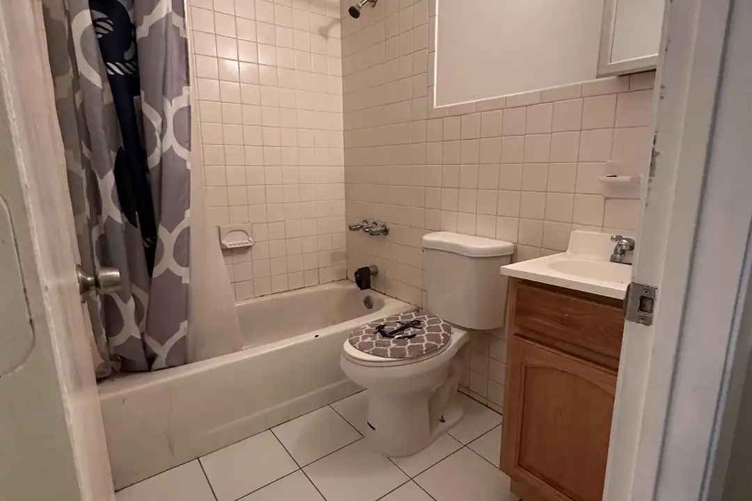 311 Clinton Ave unit 309 - View 3