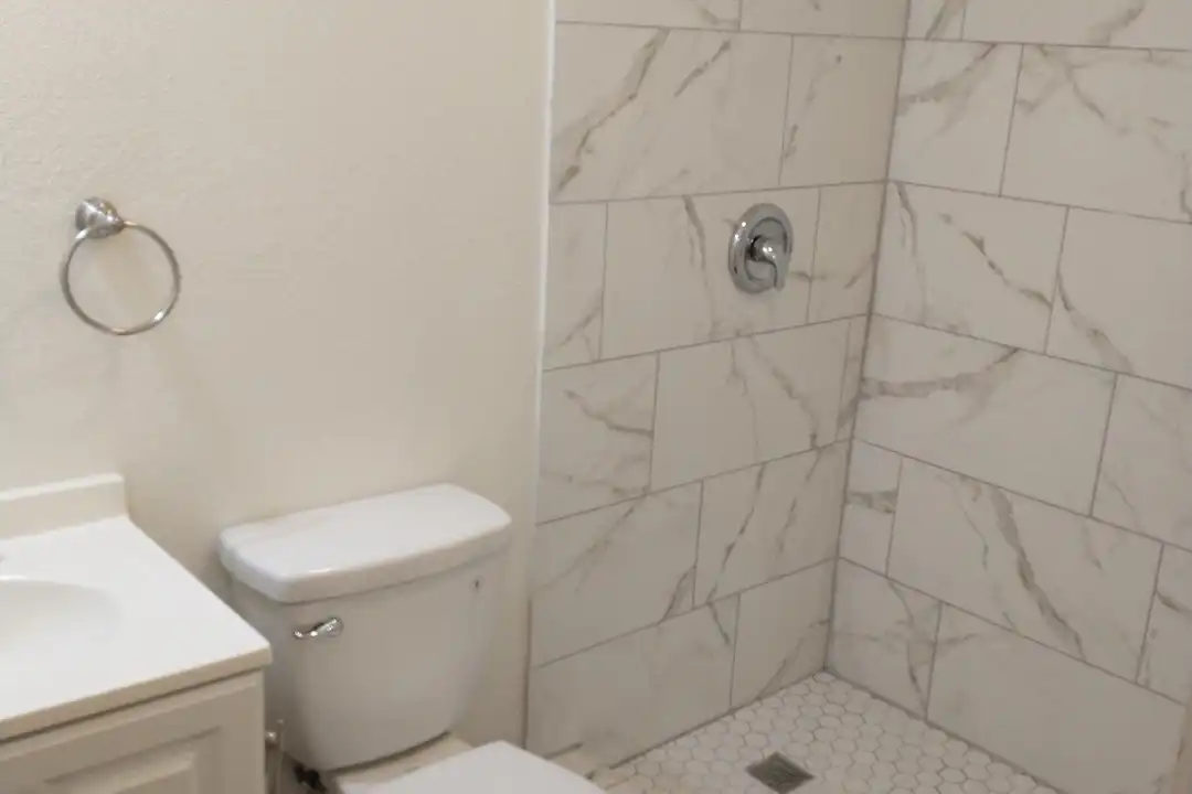 614 Barberry St unit 101 - View 5