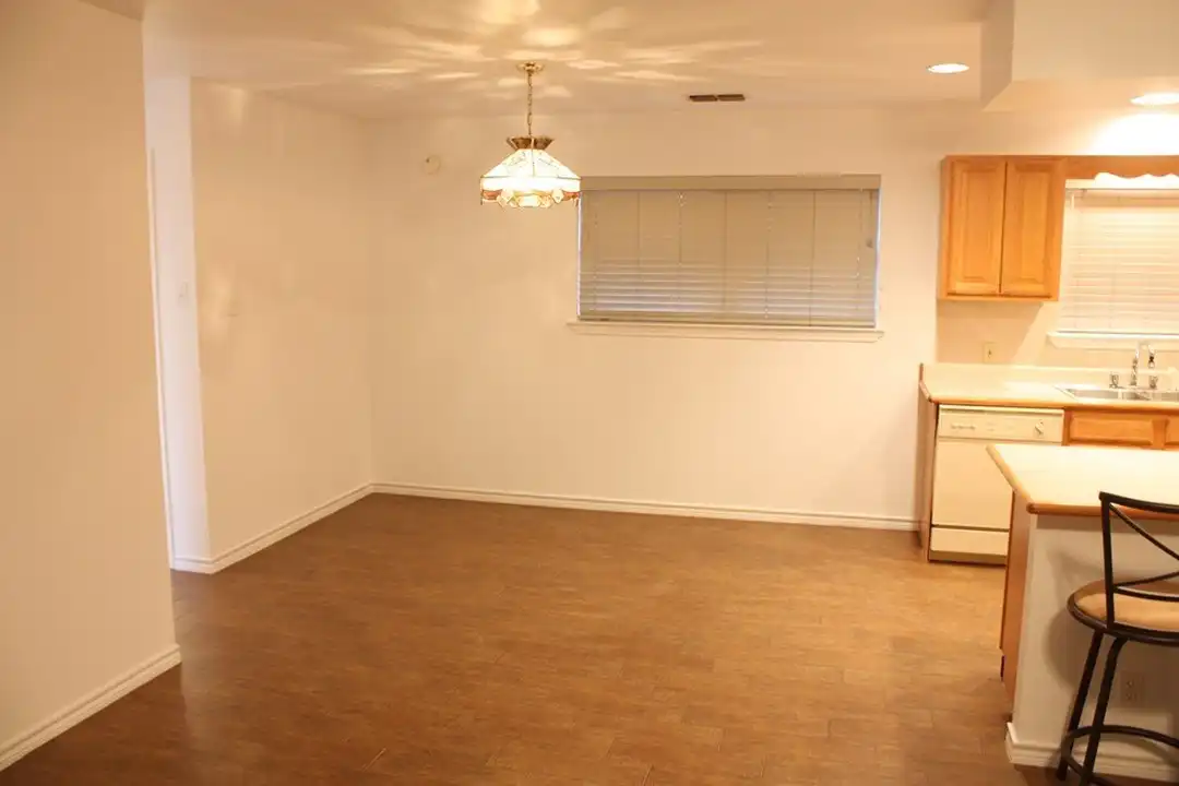 1316 Carol Ann Dr - More