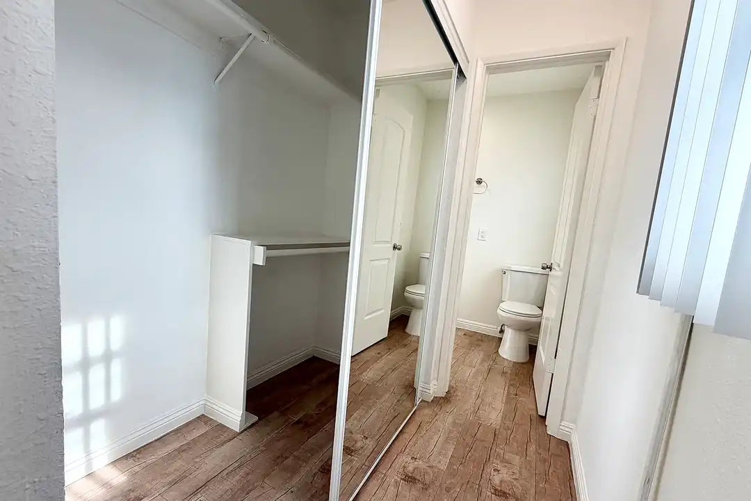 2nd Street Apartments – photo 1