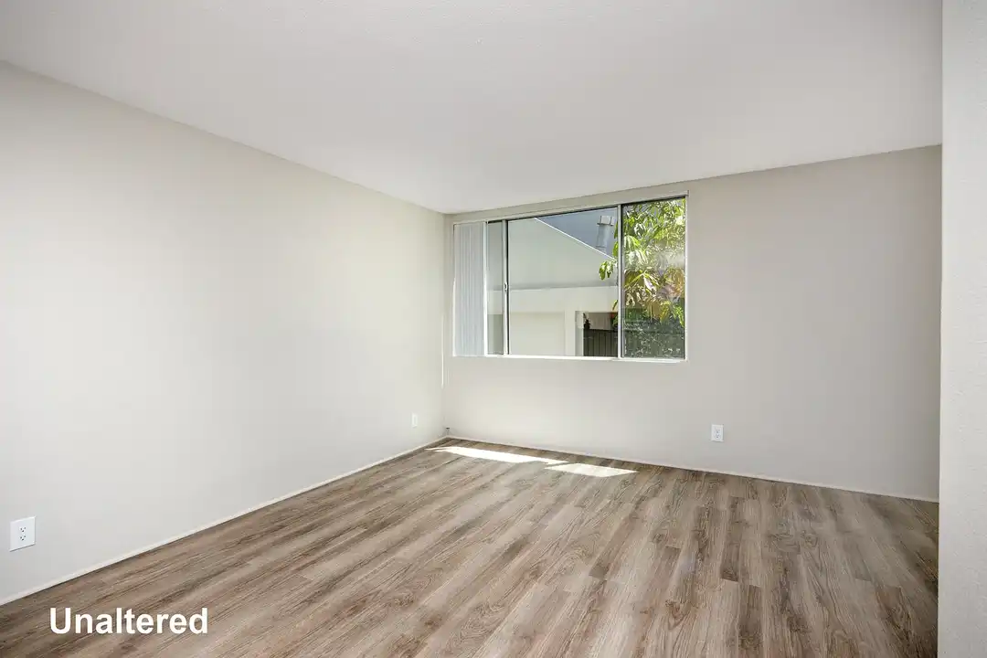 Apartment in Los Angeles, Venice Canal Historic District, Venice - View 3