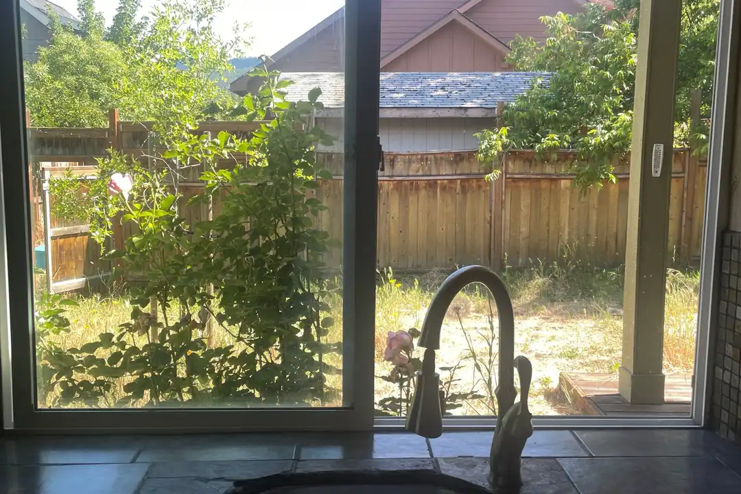 84 W Nevada St unit A - View 5