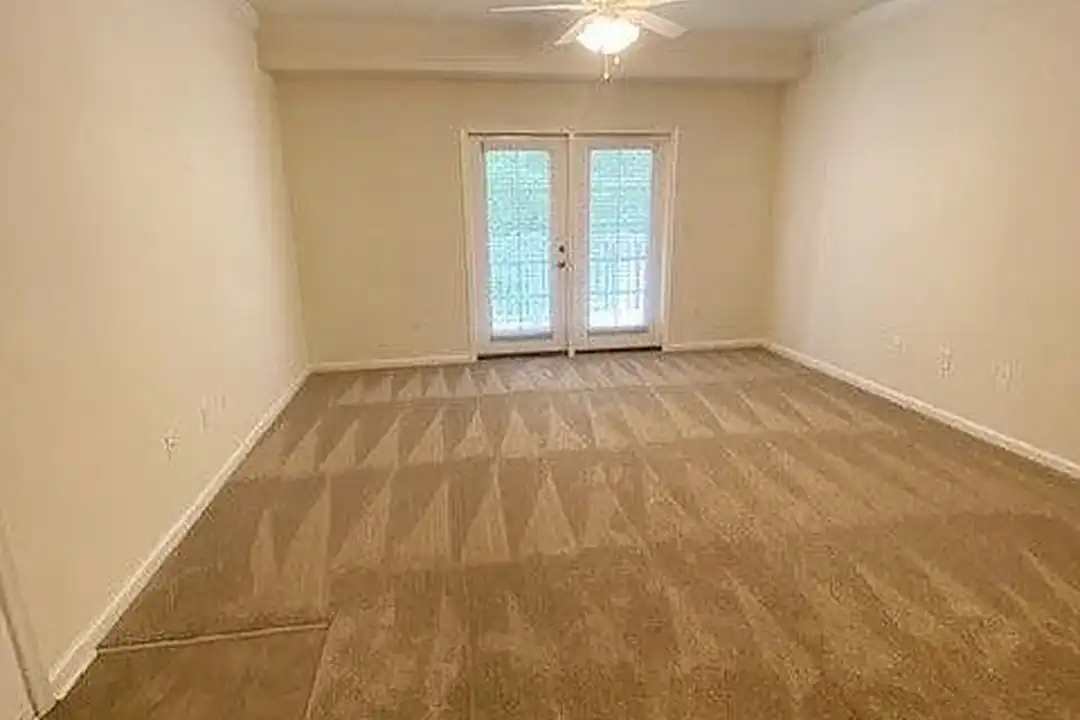 Clairmont at Jolliff Landing – photo 1