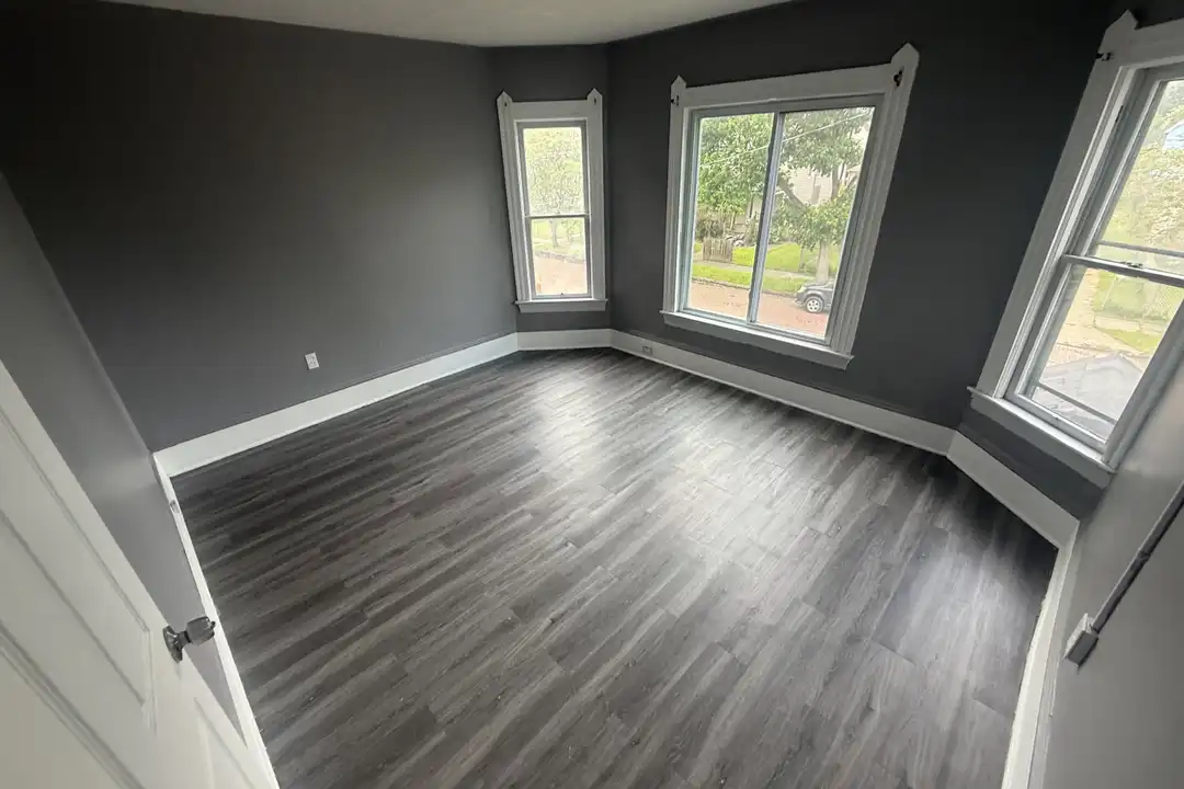 2153 W 96th St – pohled 4