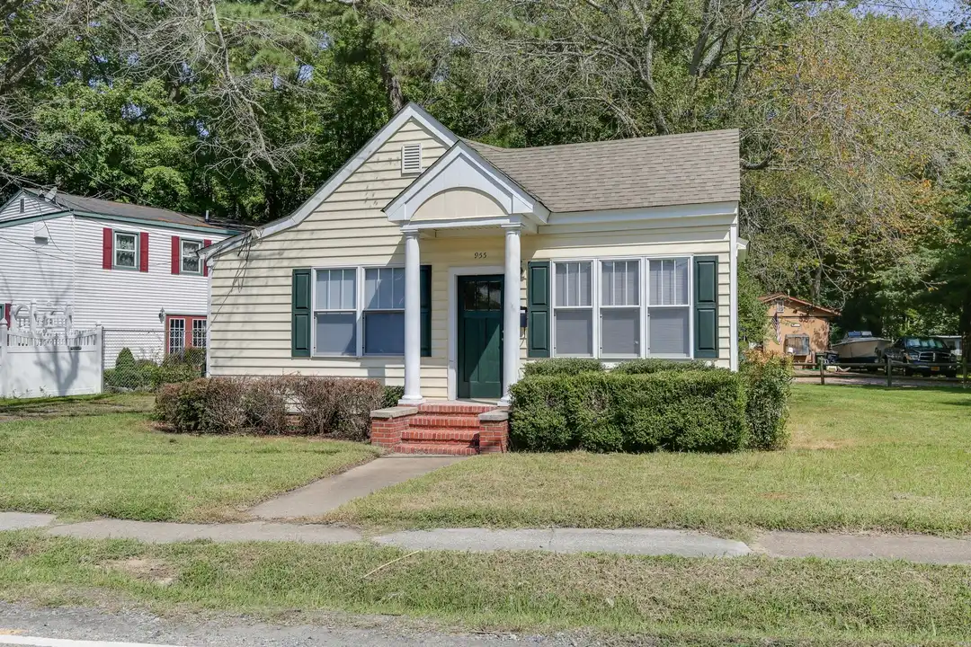 House in Poquoson - View 2