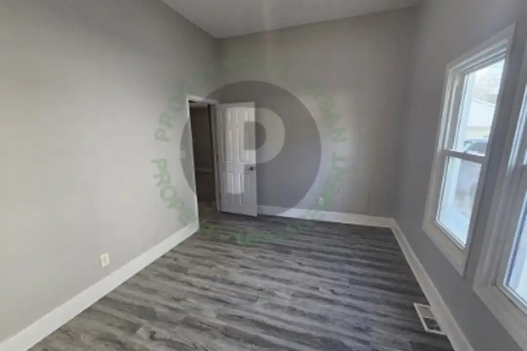 3204 W 73rd St – pohled 5