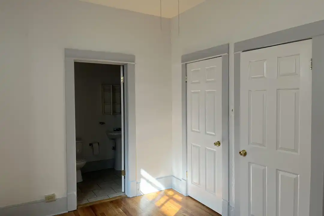 2230 California St unit 8 – pohled 4