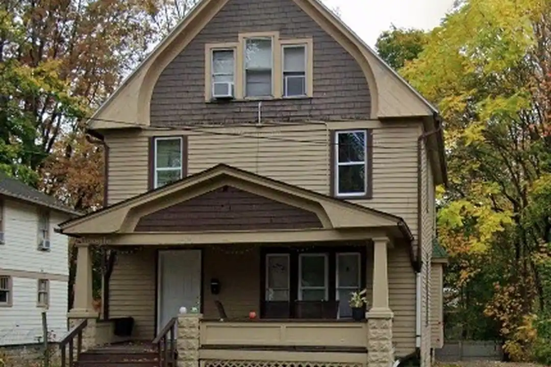 214 Sherman St – photo 1