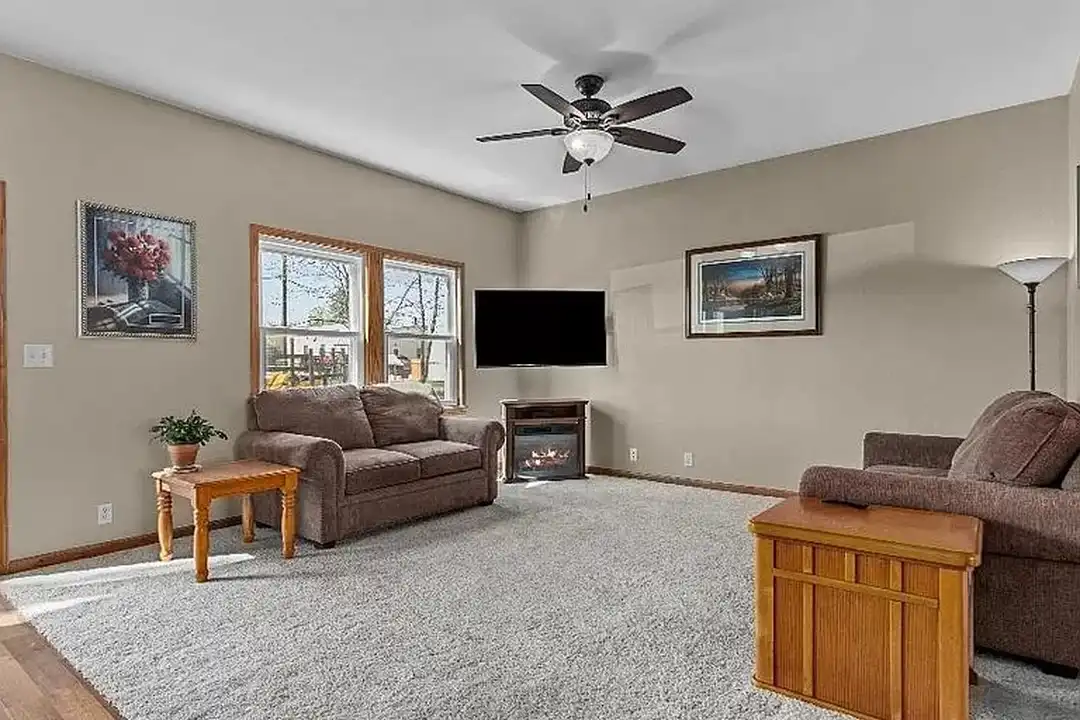 225 Prospect St unit 225 Prospect Street - More