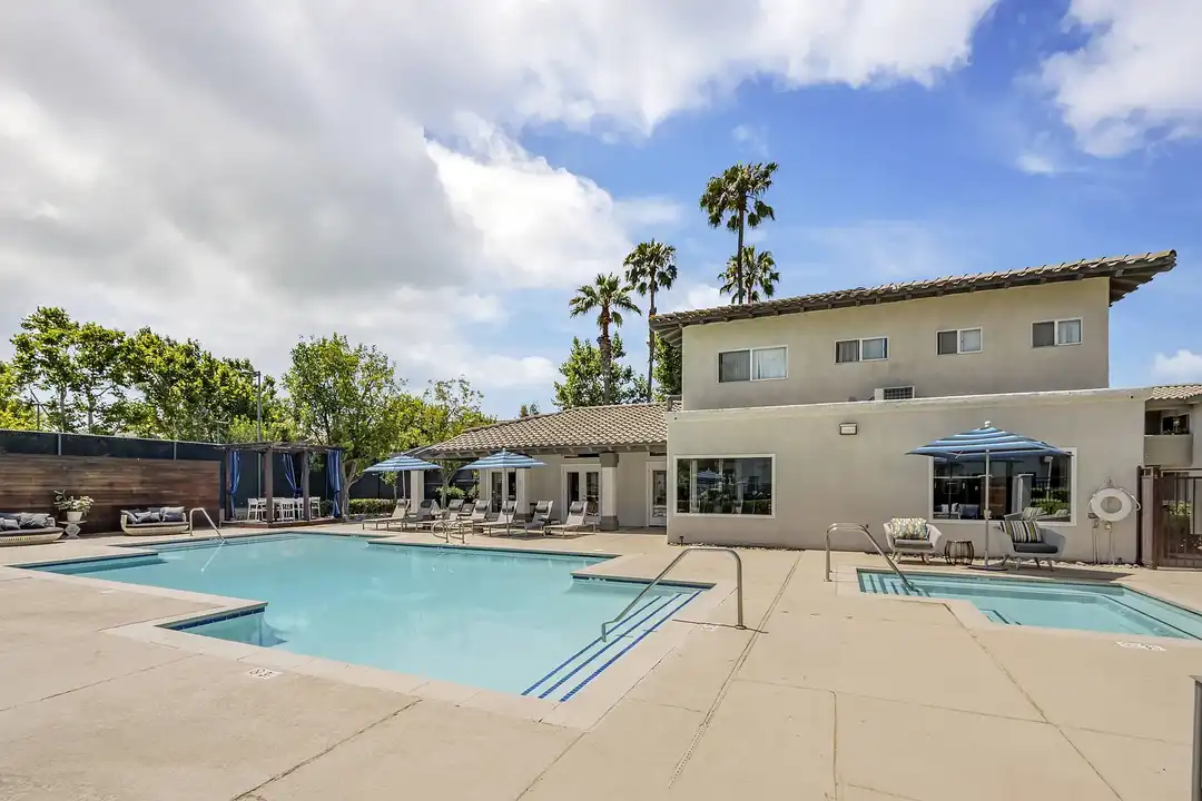 Apartment in Chino Hills - View 5