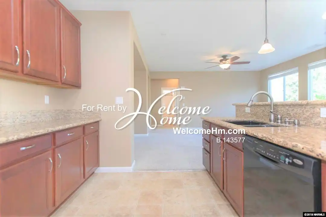 11320 Messina Ct - More