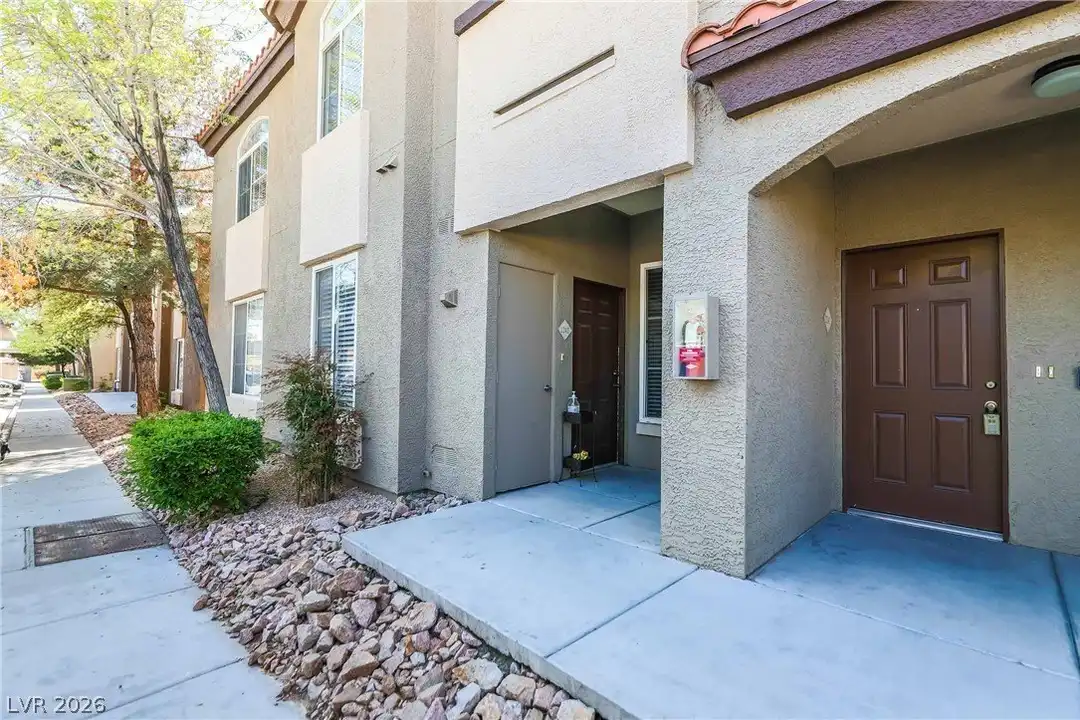 Apartment in Las Vegas - View 2