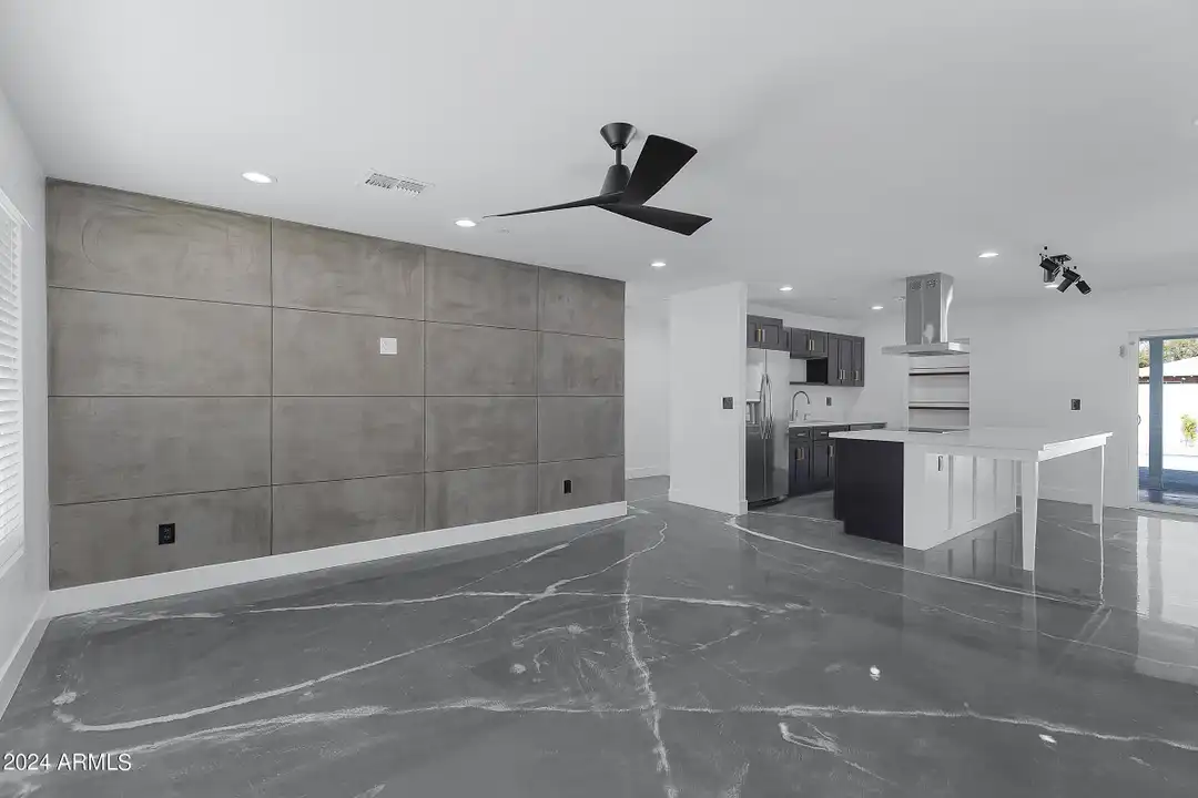 7308 E Granada Rd - View 6