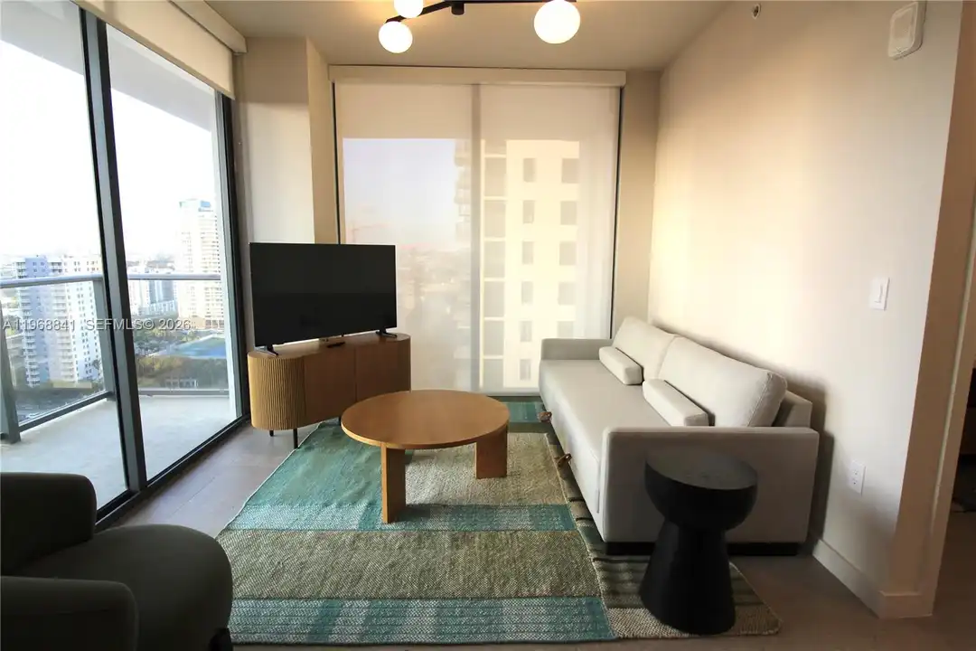 11 NE 6th St unit 2114 – pohled 3