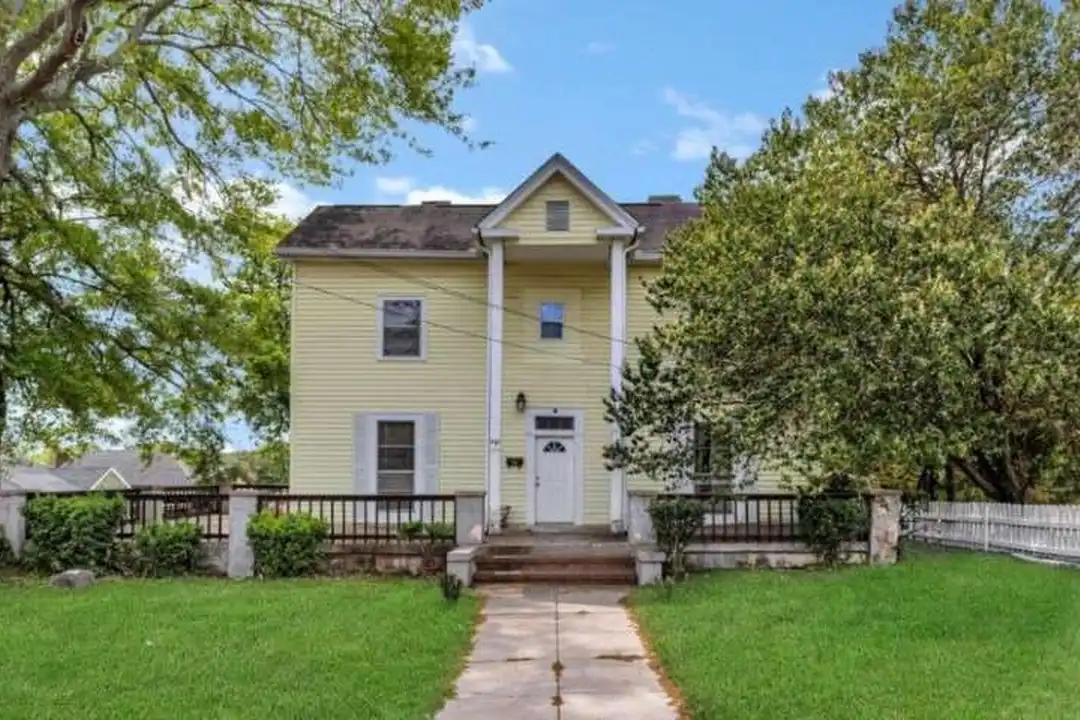 510 Edgewood Ave – photo 1