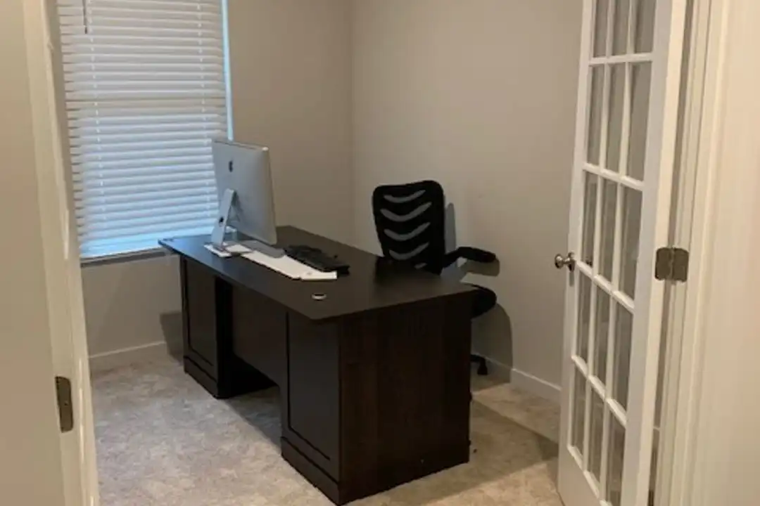 639 Old Little Rock Rd - More