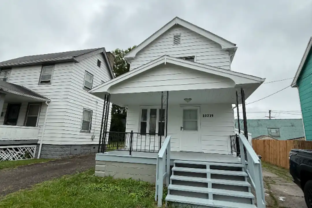 10214 Avon Ave – photo 1