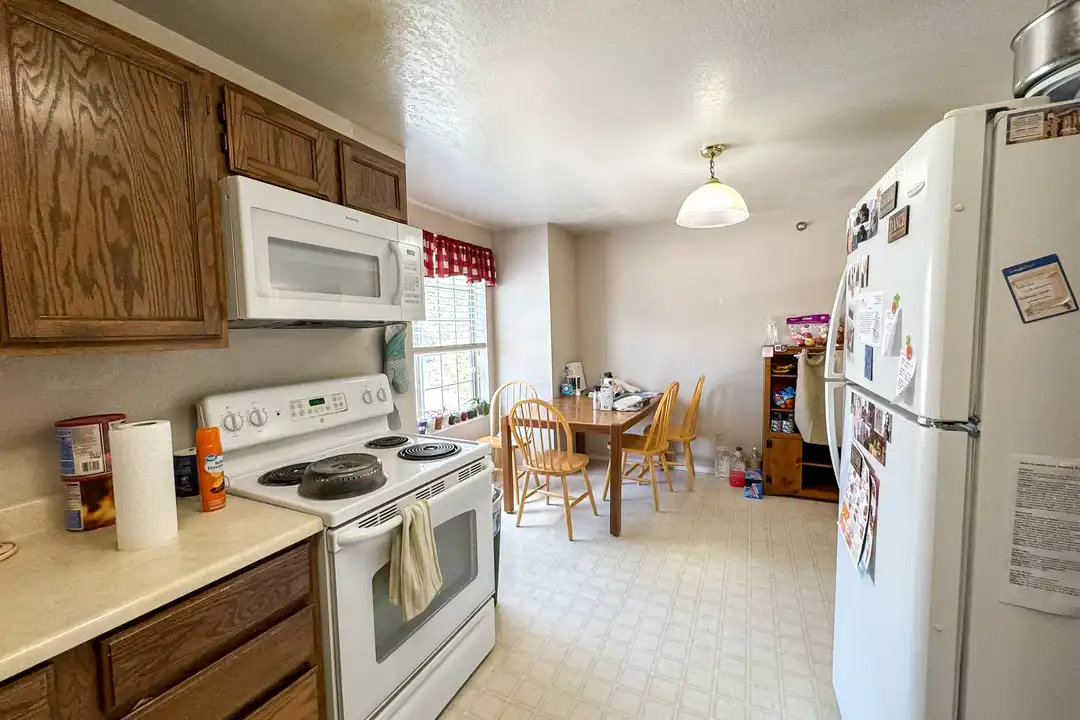 724 W 1720 N unit # 210 - More