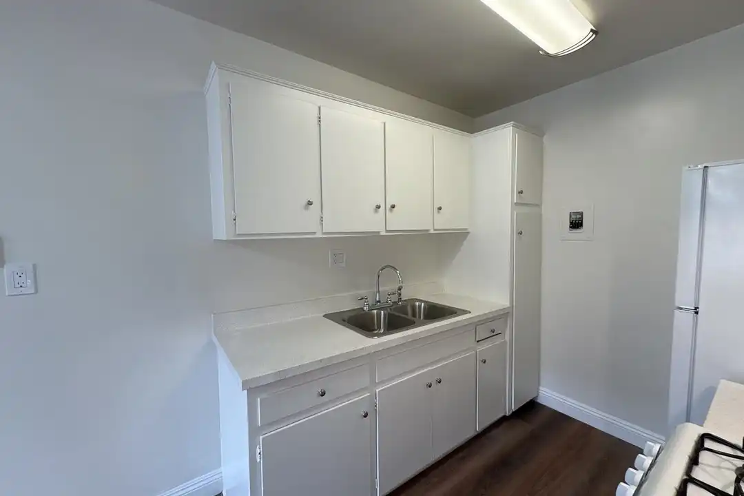 9781 Acacia Ave unit 10 - More