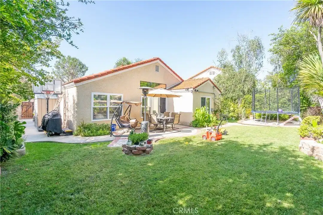 Illustration of Luxury Rentals In Moorpark