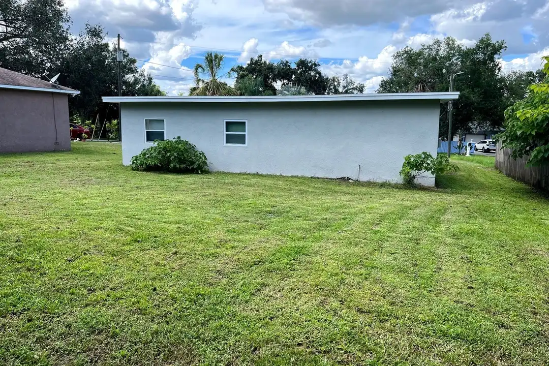 House in Tampa - View 2
