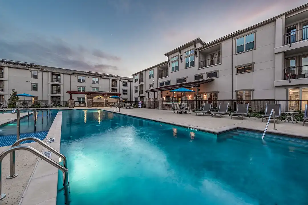 Overture Frisco 55+ Active Adult Apartment Homes - 4140 Legendary Dr ...