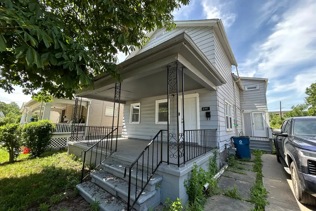 640 W 13th St – photo 1