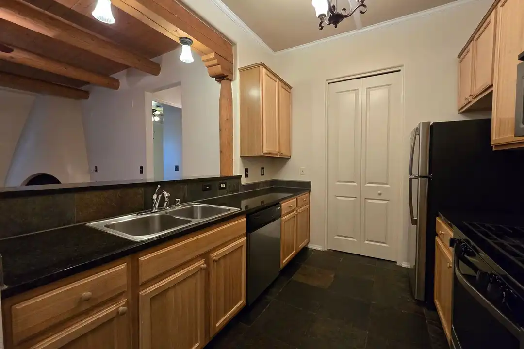 1405 Vegas Verdes Dr unit # D109 - View 6