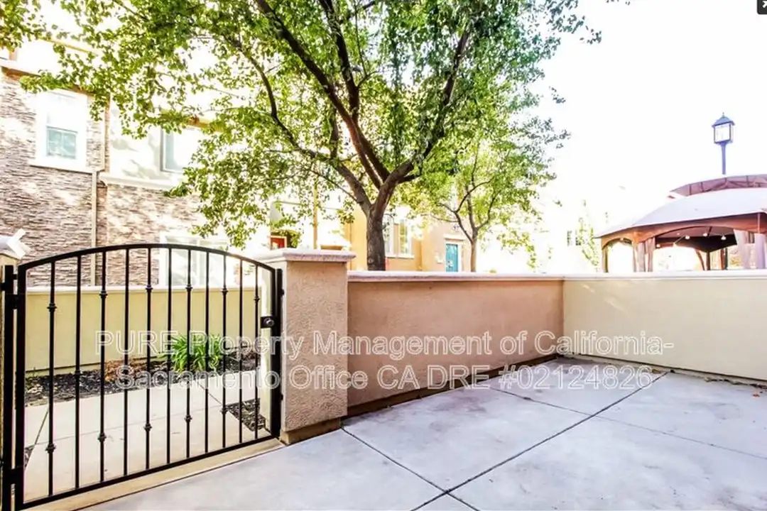 1749 Camino Real Way - View 5