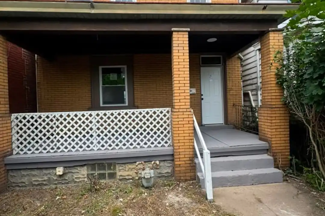 1124 Race St – photo 1