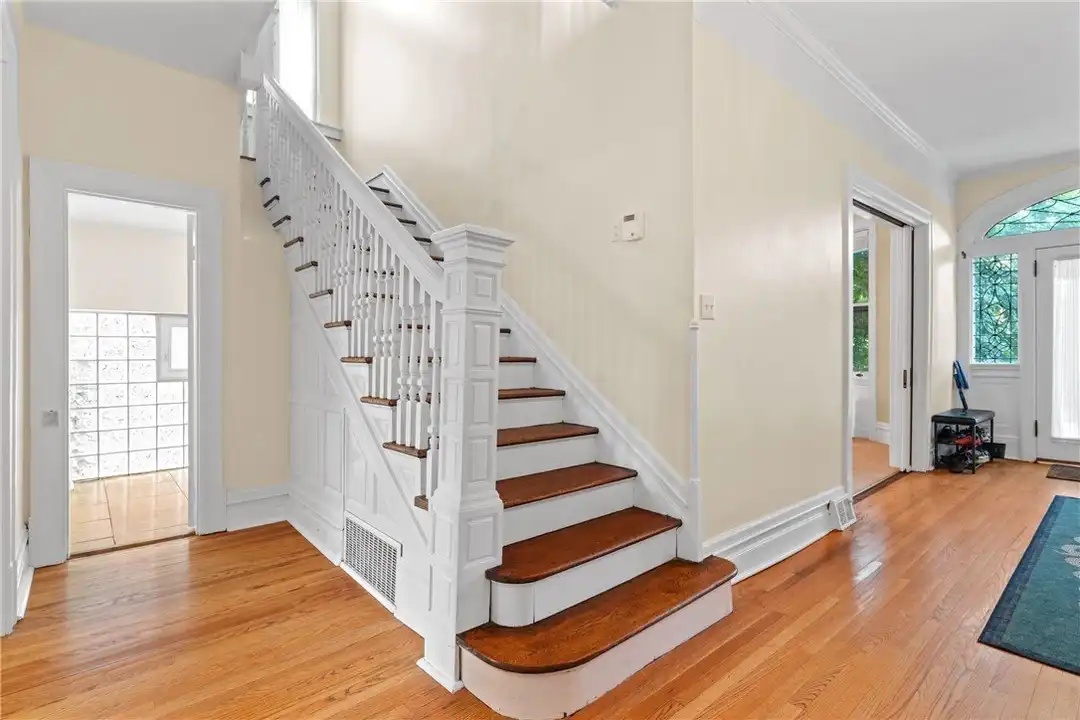 House in Pittsburgh - View 5