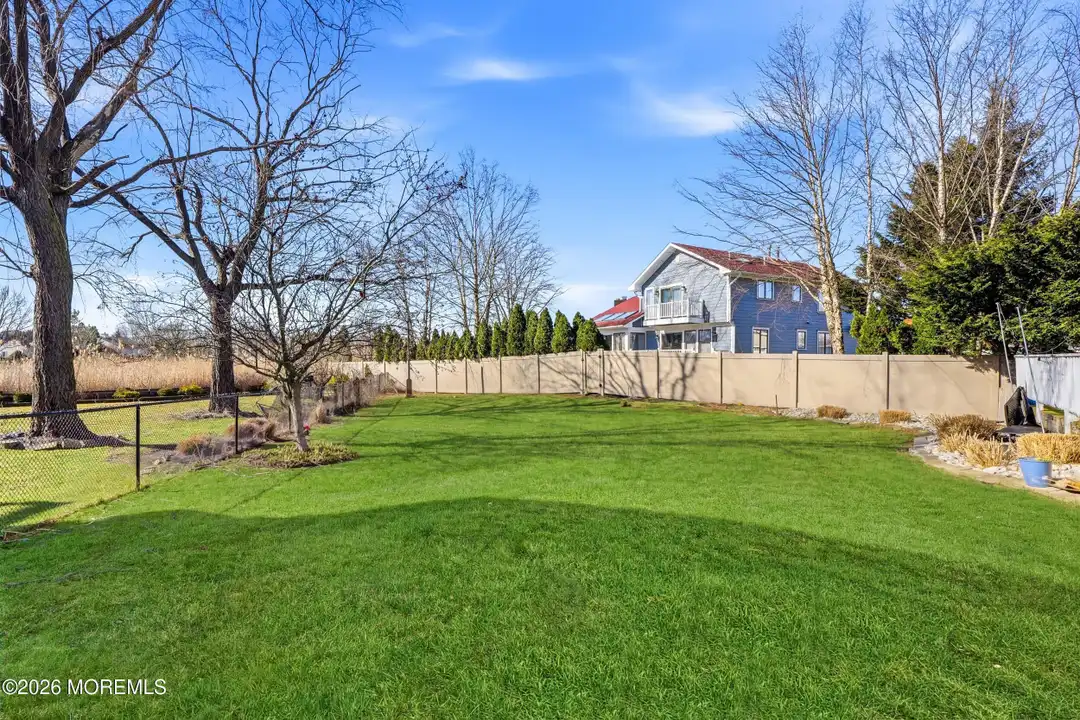 8 Jackson Ct - View 4